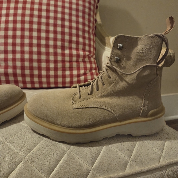 Sorel Tan Lace-Up Boots - Picture 10 of 13